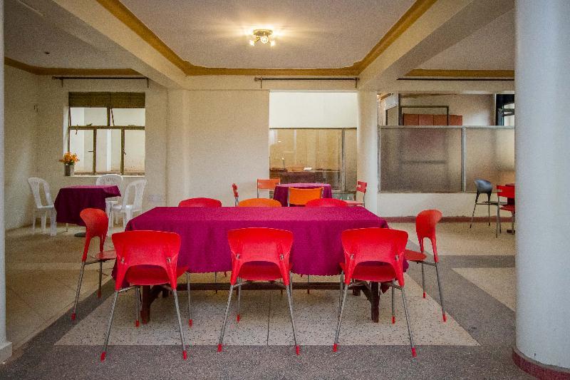Serene Hotel Kampala Extérieur photo
